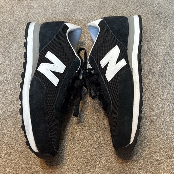 New Balance 501 Black Sneakers Size 9 - Picture 2 of 6